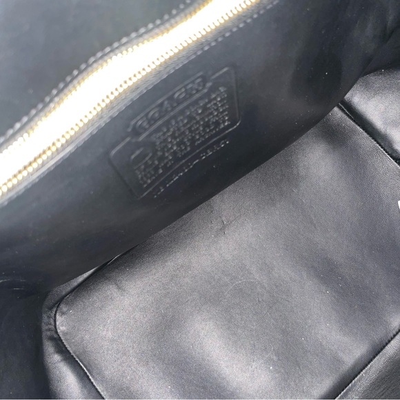 Oversized Kisslock Coach Bag - Picture 5 of 8